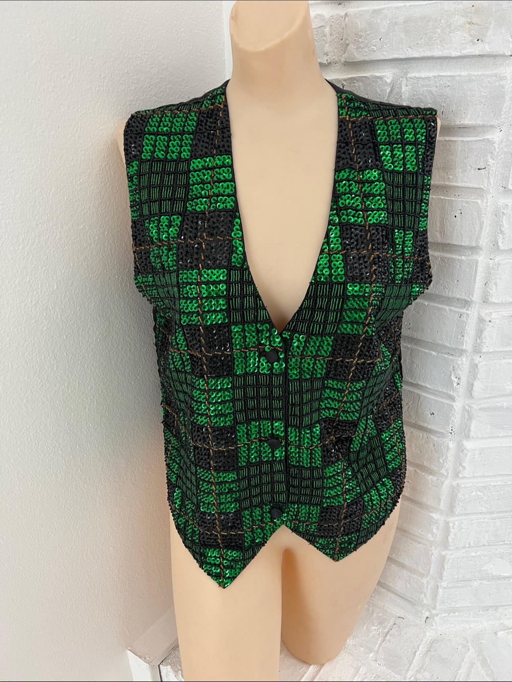 Green and Black Sequin V-Neck Crop Top